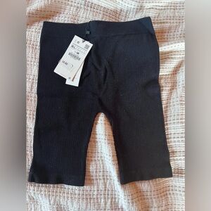ZARA BLACK RIPPED SHORTS